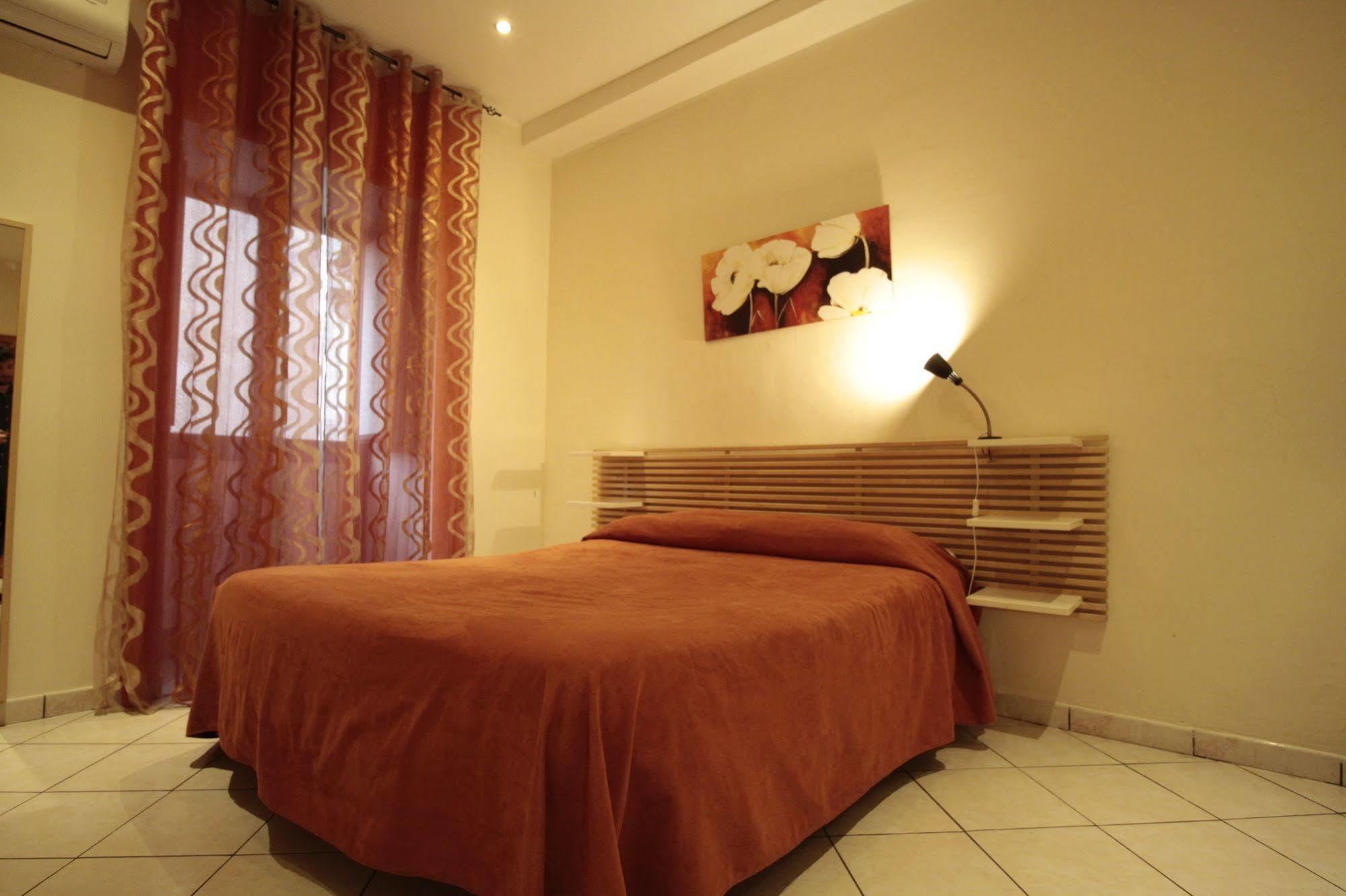 Vesta-Apartments Catania Esterno foto